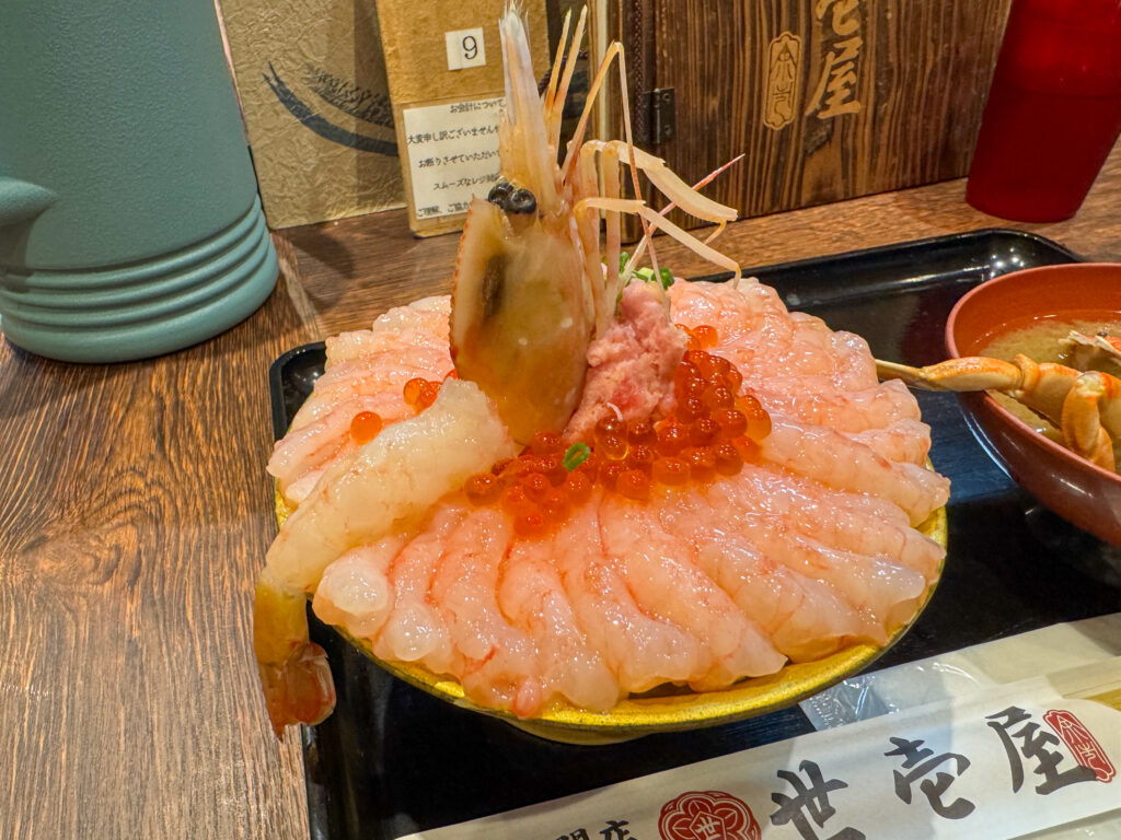 甘えび丼、ボタンえびトッピング